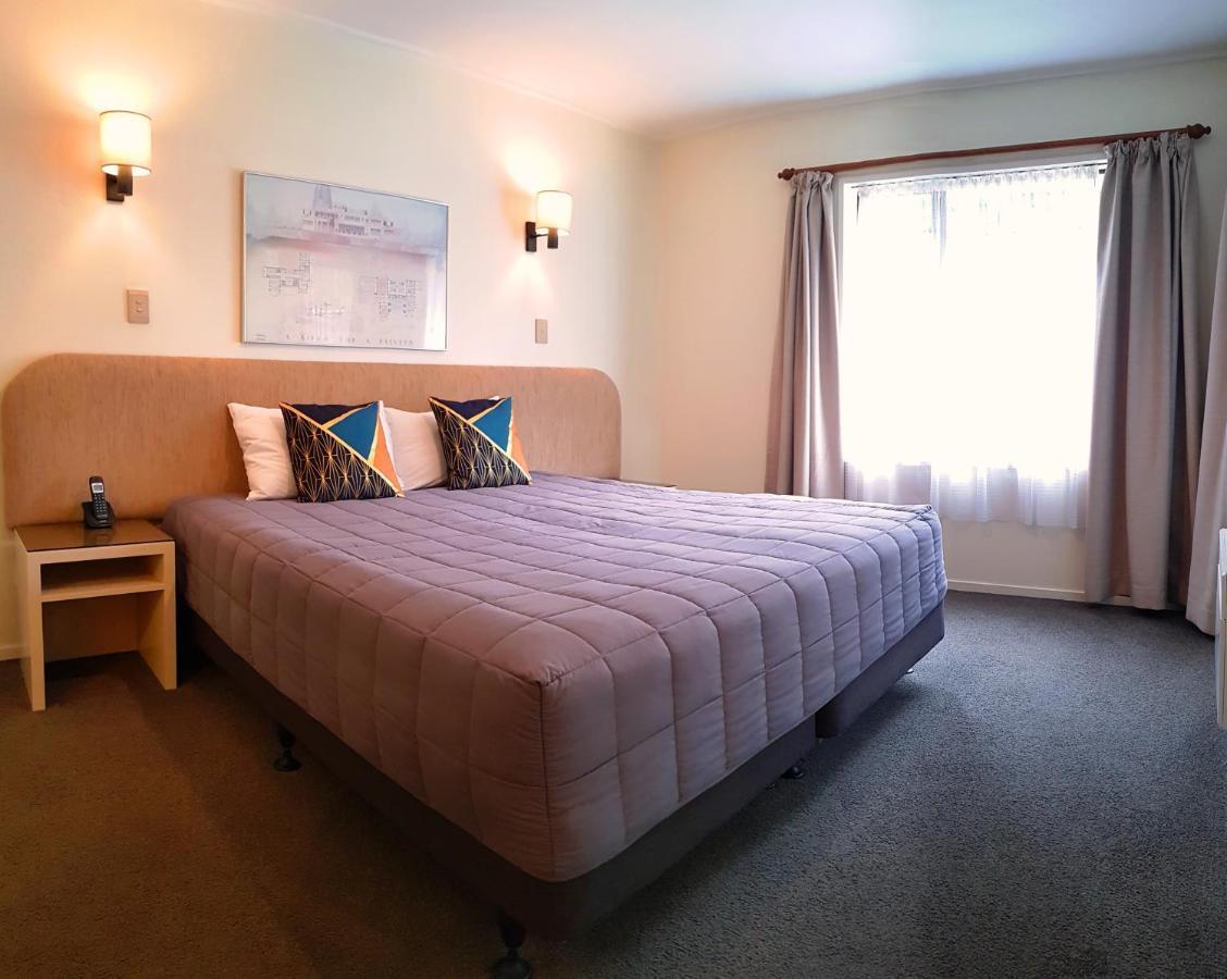 St James Apartments Queenstown Buitenkant foto